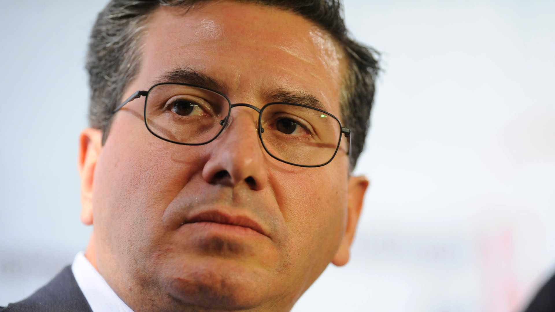Washington owner Daniel Snyder suspected of using bots to improve the case amid NFL investigation