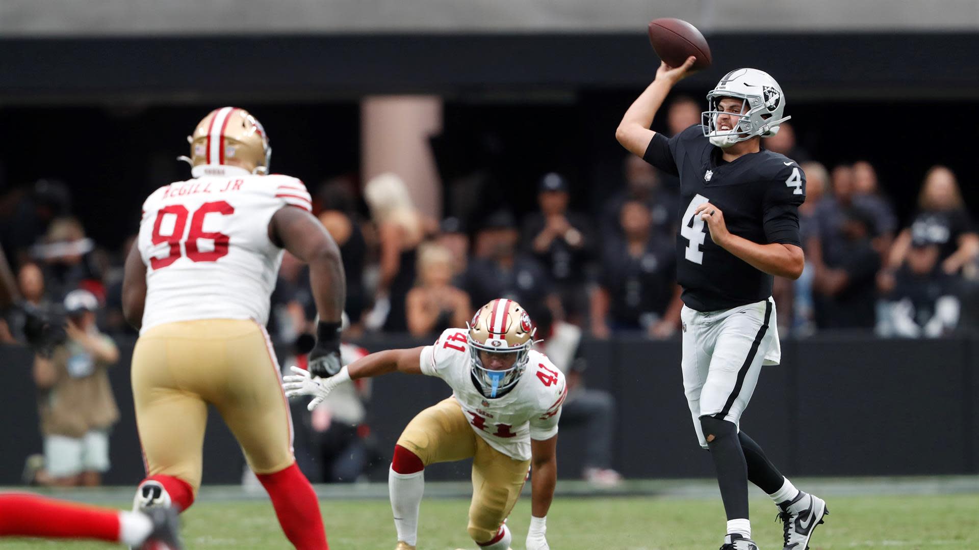 Maxx Crosby and Cam Akers get into fight in Rams-Raiders joint