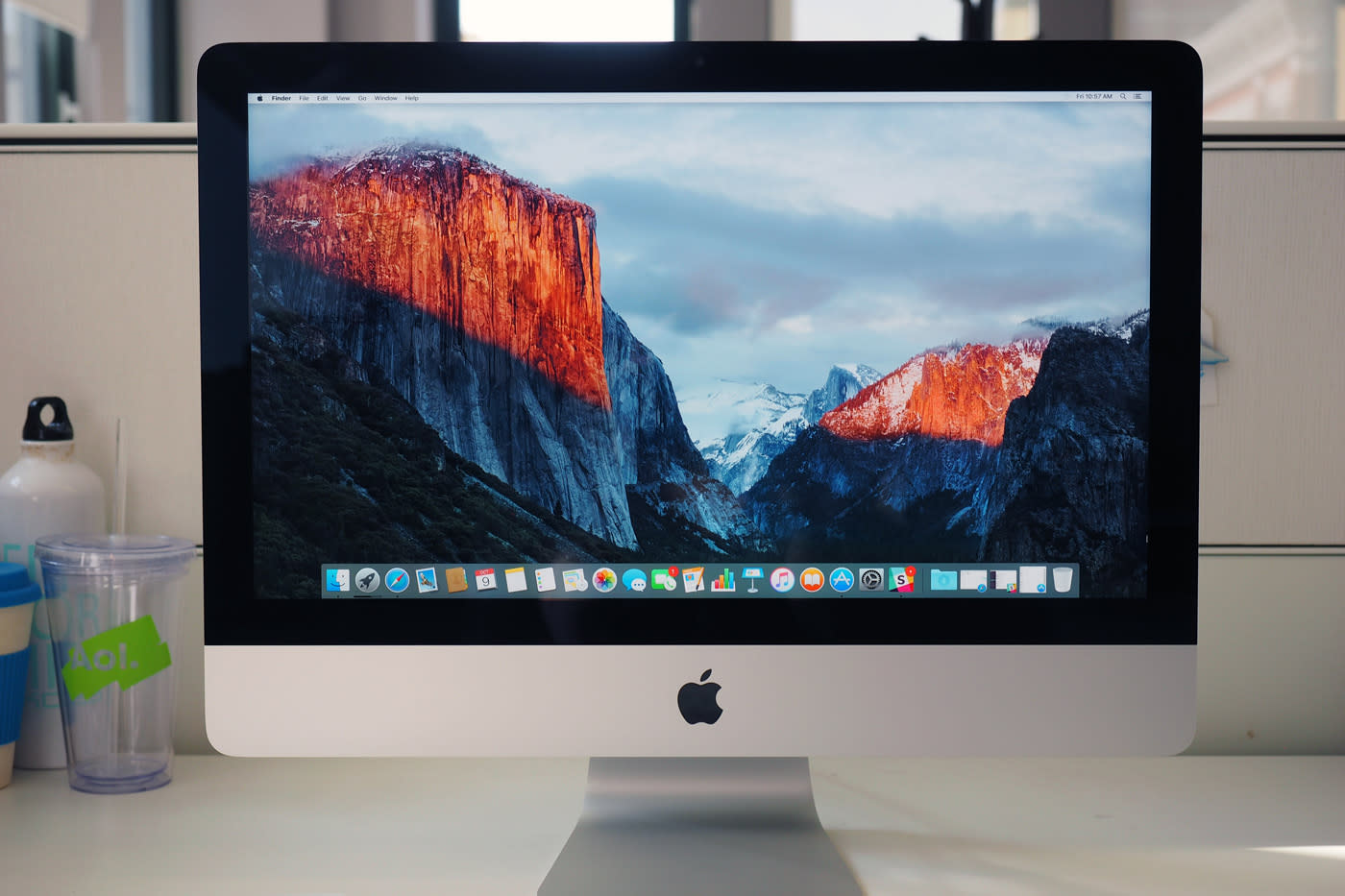 Apple iMac (21.5-inch, 2015): optional, faster drives shouldn't be | Engadget