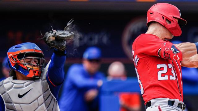 Ortega hits game-winning RBI to lift NYM over LAA