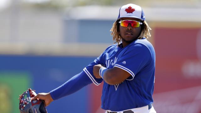 Vlad Guerrero Jr. wears father's Expos jersey to debut