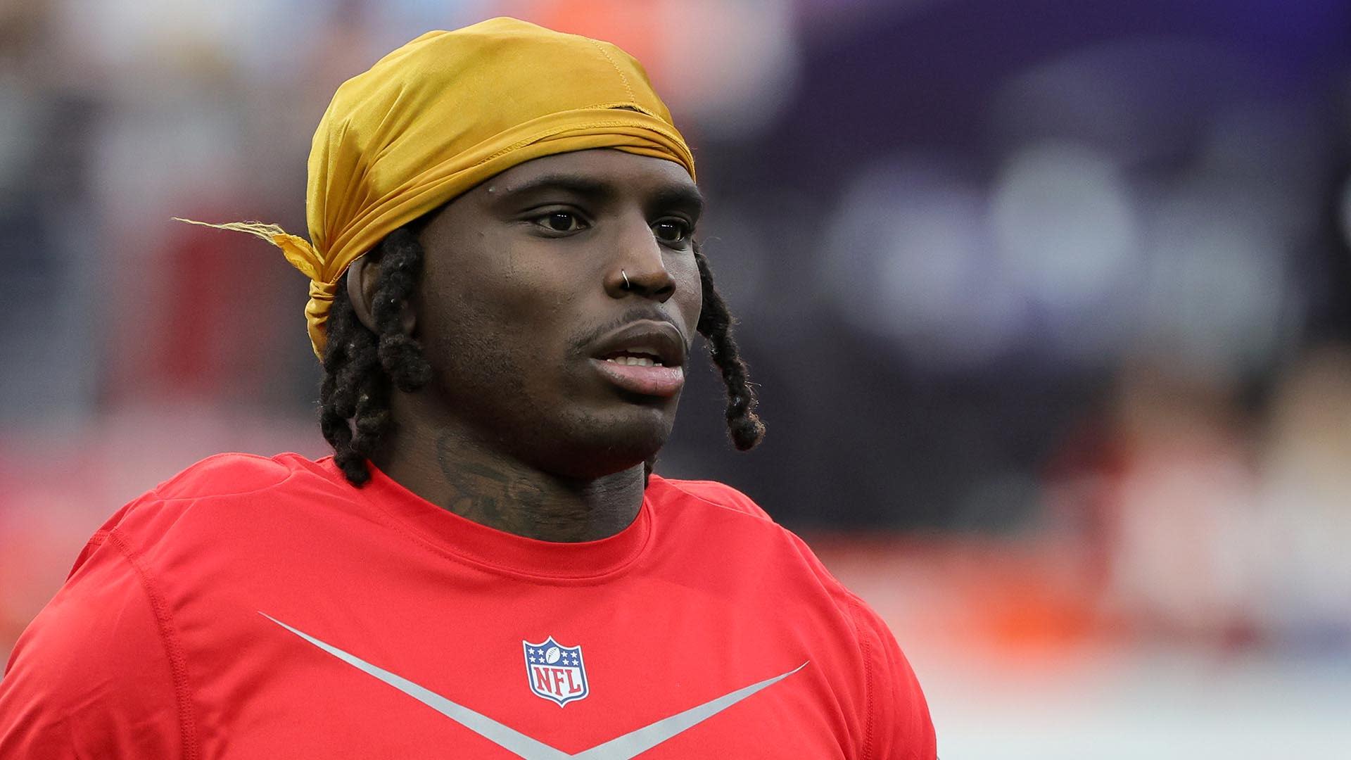 Dolphins WR Tyreek Hill plans to retire after 2025 season