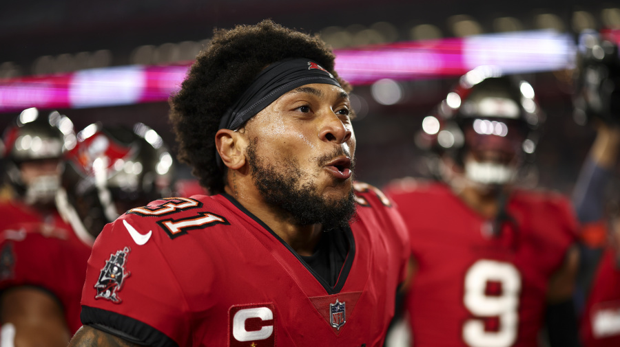 Yahoo Sports - Antoine Winfield Jr. has signed a four-year, $84.1 million with the Tampa Bay Buccaneers. His annual salary makes him the NFL's top-paid defensive