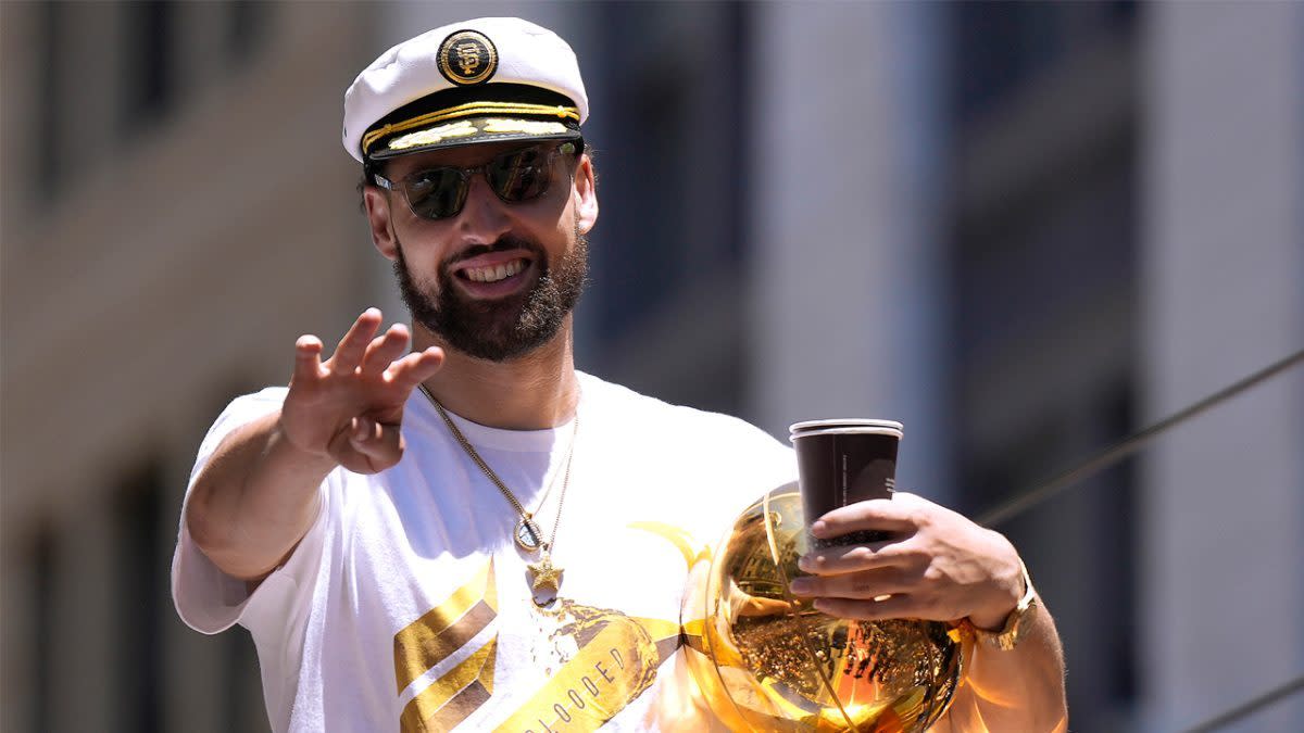 Watch Klay's epic boat ride to SF for Warriors-Bucks game