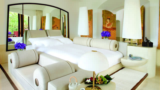 World S Largest Hotel Beds