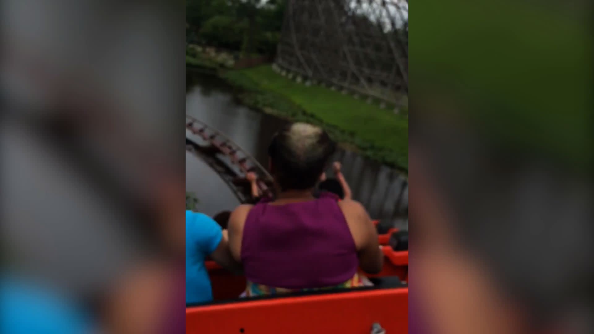 Woman s Wig Falls Off On Epic Roller Coaster Ride