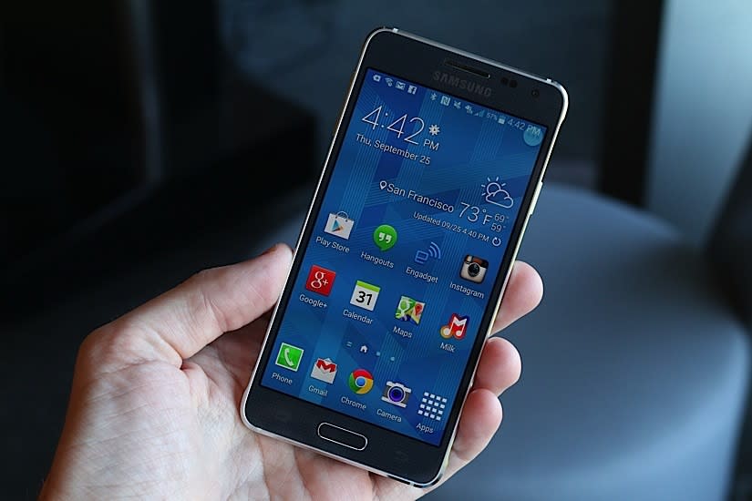 Galaxy Alpha review: A Samsung phone with chrome