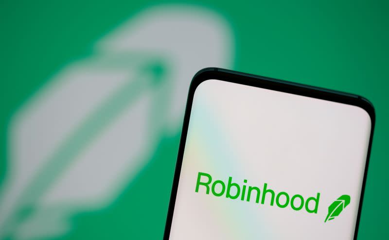 (Reuters) -Robinhood Markets Inc is targeting a valuation of up to $35 billion in its initial public offering in the United States, the company reveal