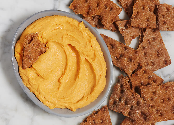 25 Healthy Midnight Snacks for Late Night Munching, According to a Nutritionist