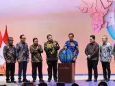 President Jokowi Applauds BRI's Empowerment of MSMEs at the UMKM EXPO(RT) BRILIANPRENEUR 2023