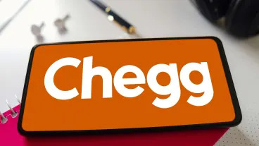 Chegg stock sinks on disappointing Q2 guidance, AI headwinds