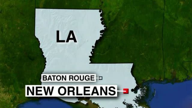 New Orleans police officer killed while transporting suspect.