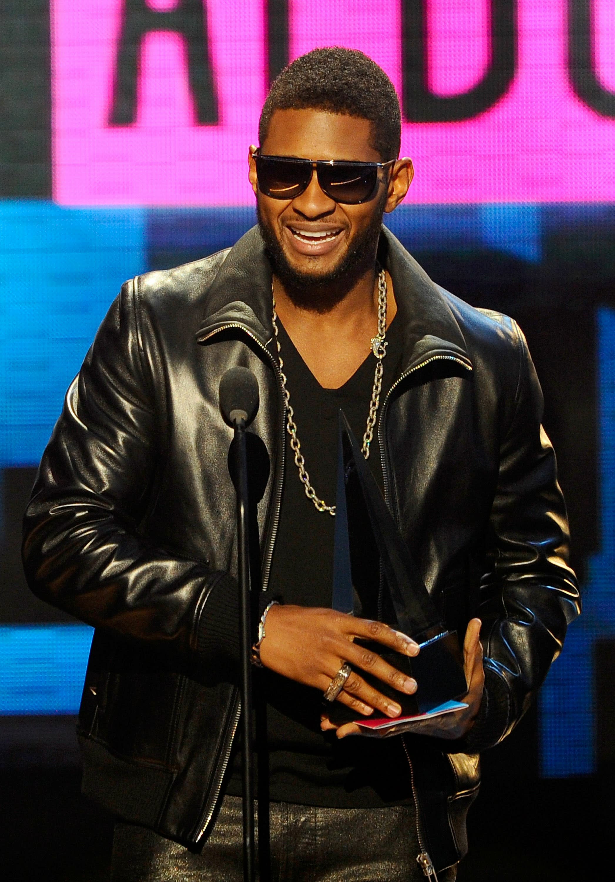 usher tickets 2011