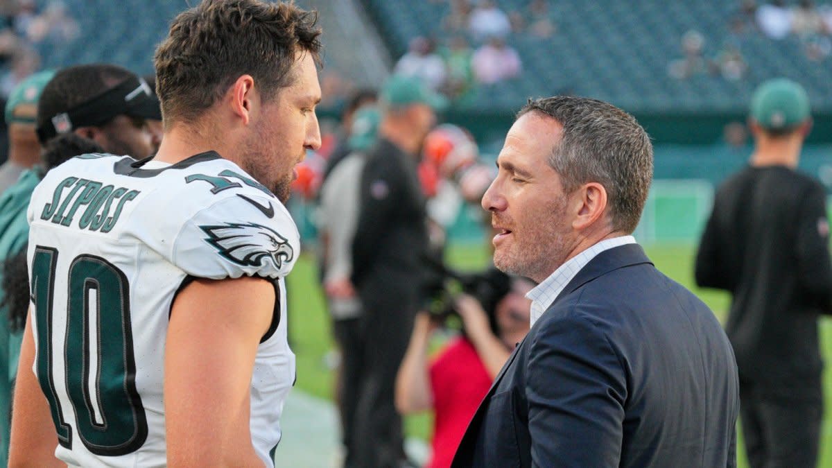 Social media reacts to Ian Book's 2023 preseason debut with Eagles