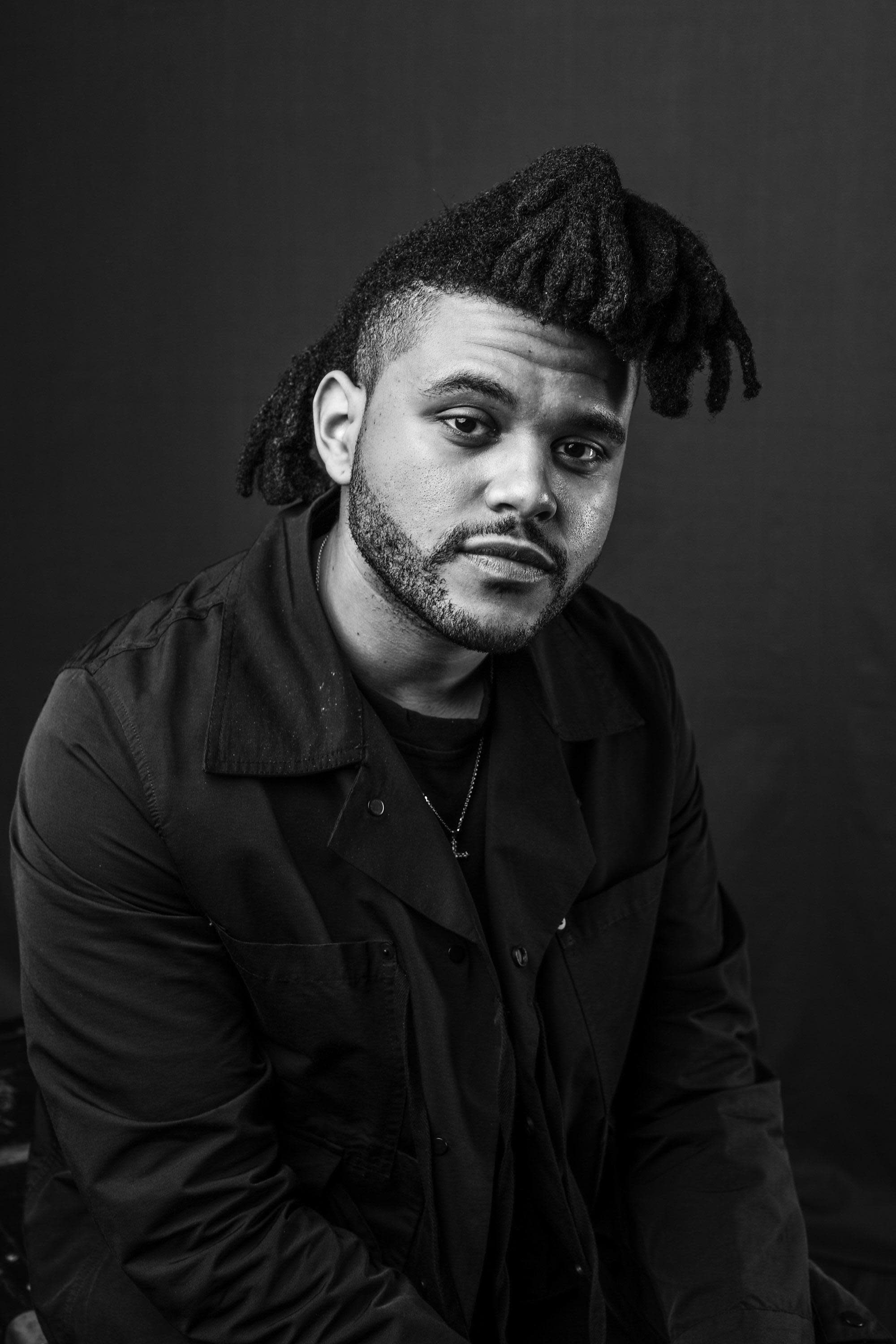 This Vid Of A Reporter Asking The Weeknd How Often He Washes His