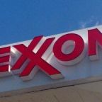 What's in Store for ExxonMobil (XOM) This Earnings Season?