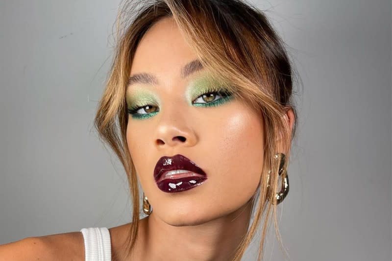 Here Are 5 Trendy Makeup Looks To Try This October