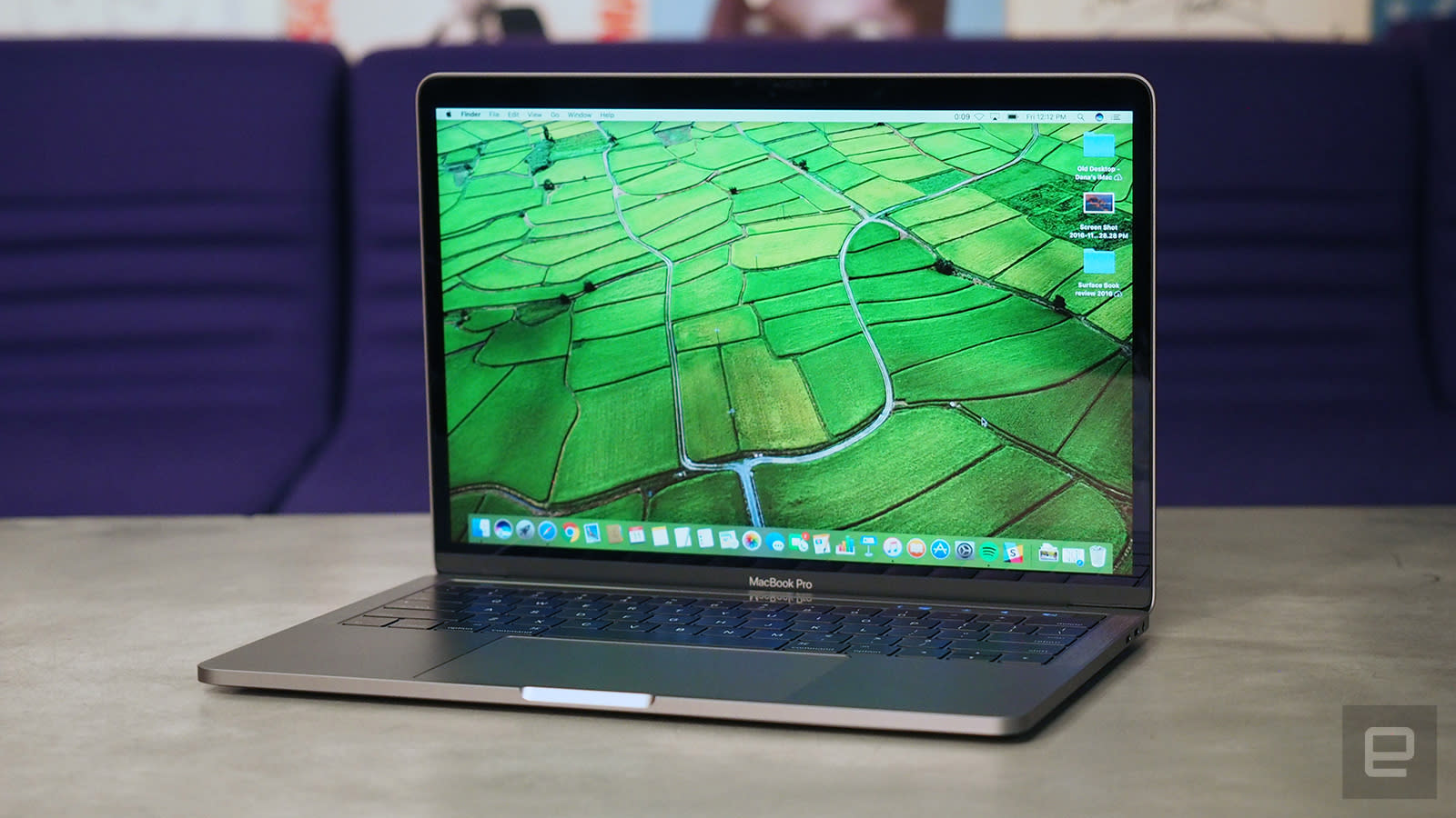 Apple Will Replace 16 17 Macbook Pro Batteries That Refuse To Charge Engadget