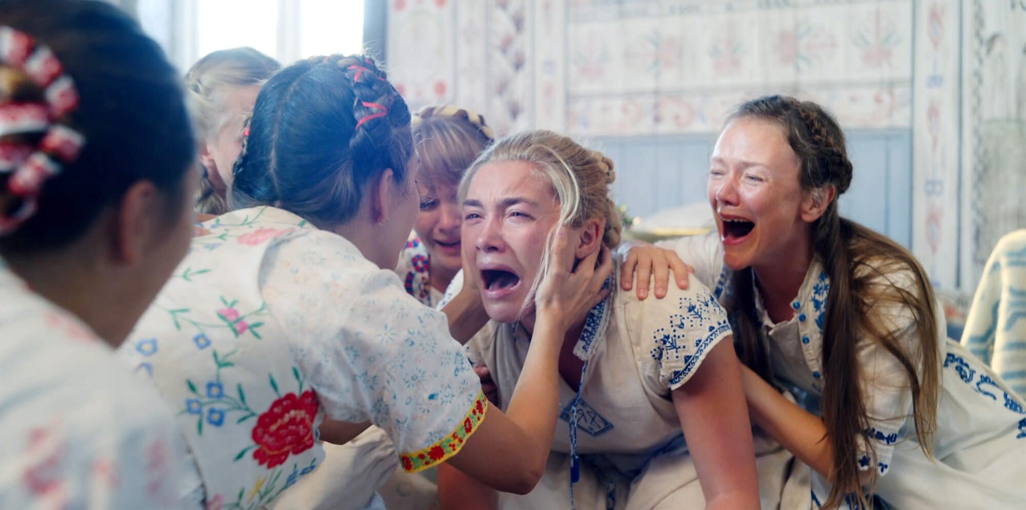 Florence Pugh reveals how she pulled off that 'strange' and 'awkward' crying scene in Midsommar