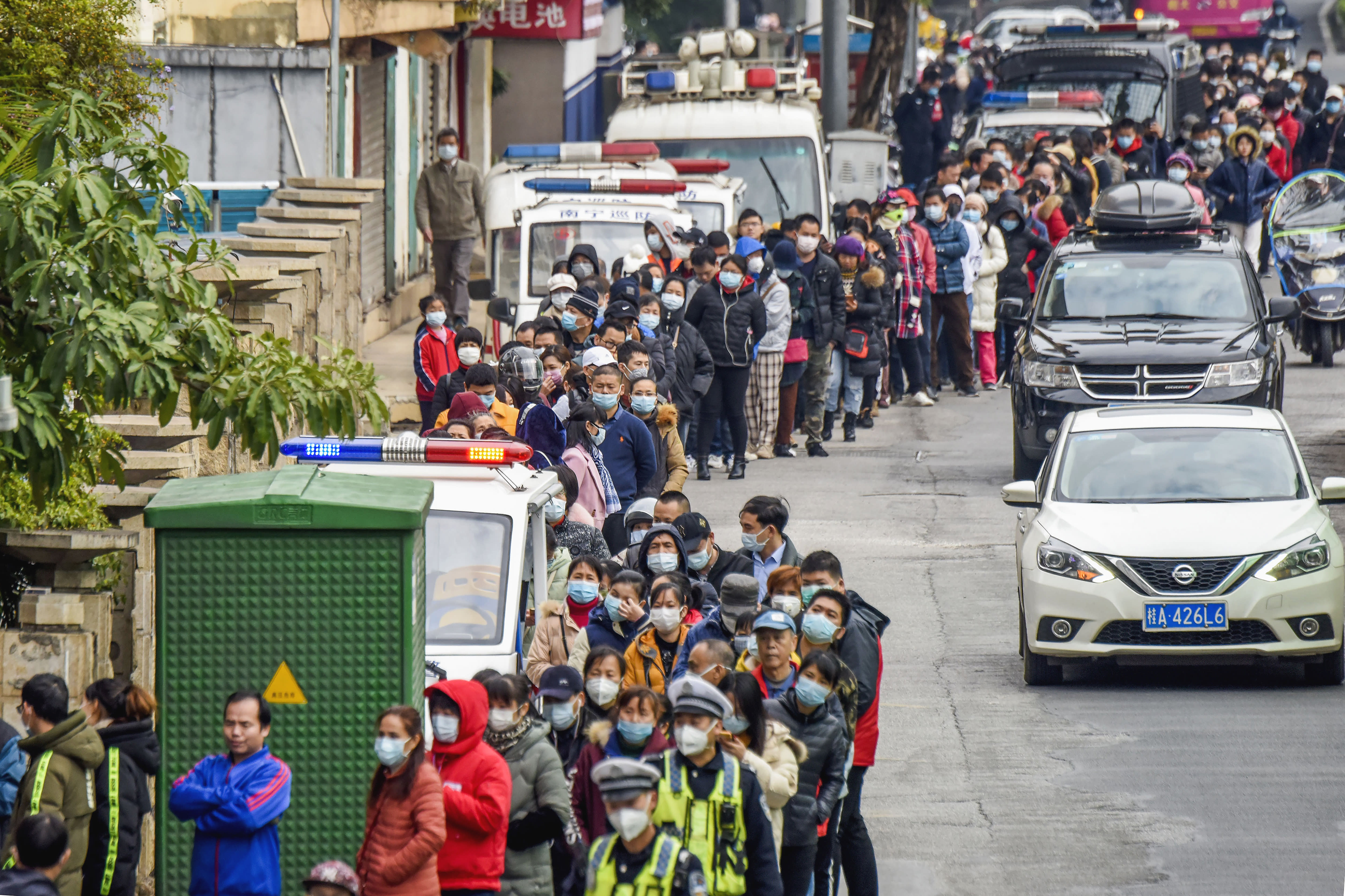 Contagio entre humanos de nuevo virus de China causa alarma