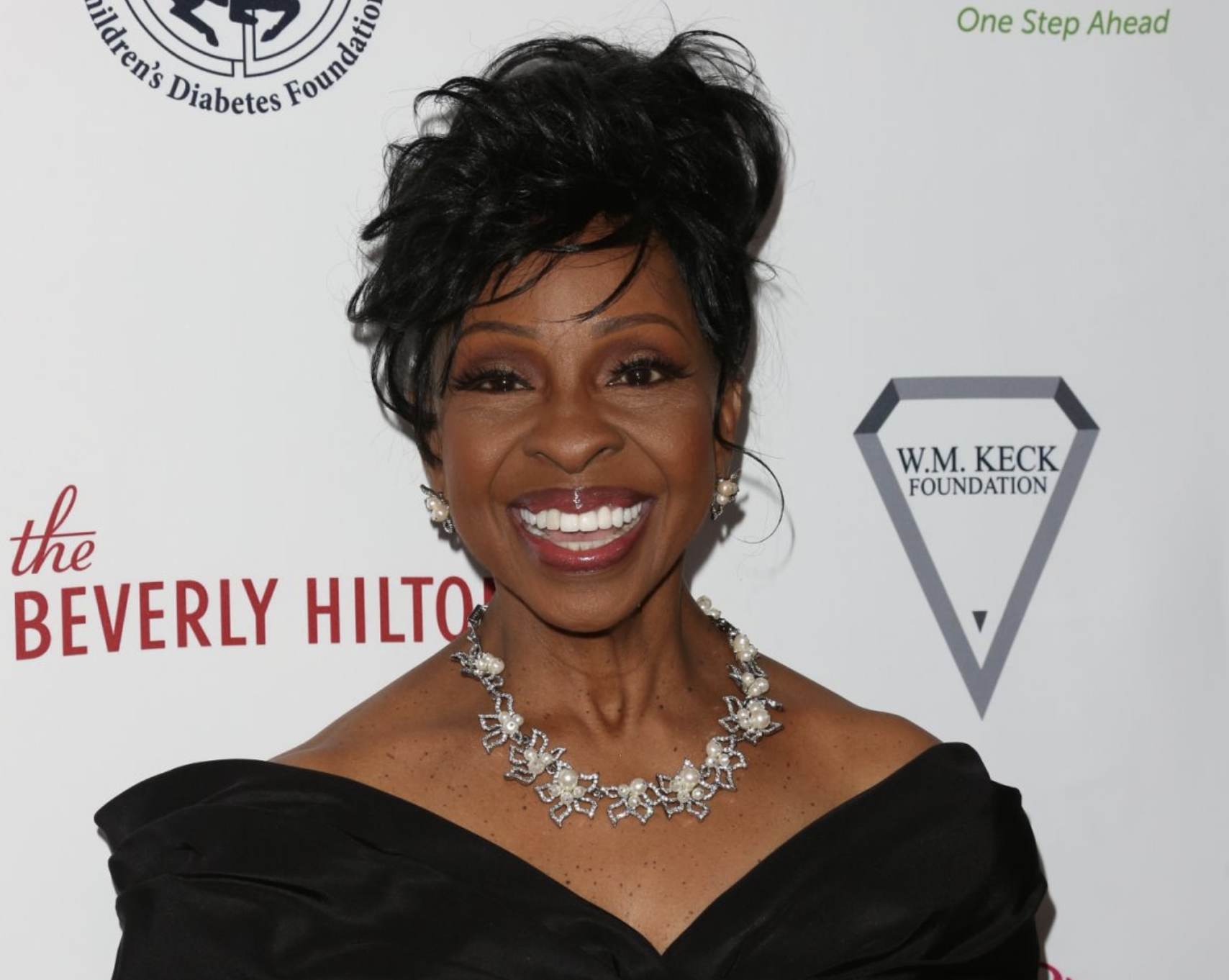 The Super Bowl's Best Matchup Is Gladys Knight vs. The Clock