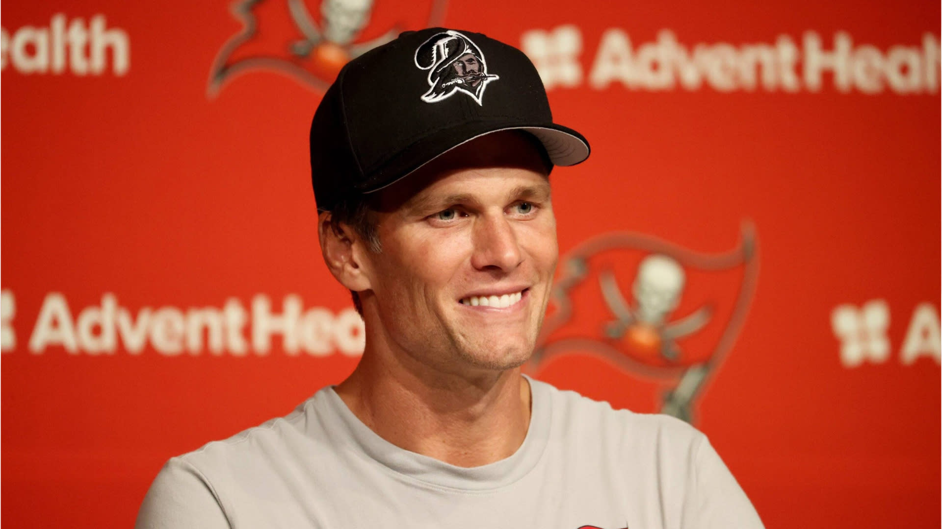 Ex-Jets coach shreds Buccaneers' Tom Brady 