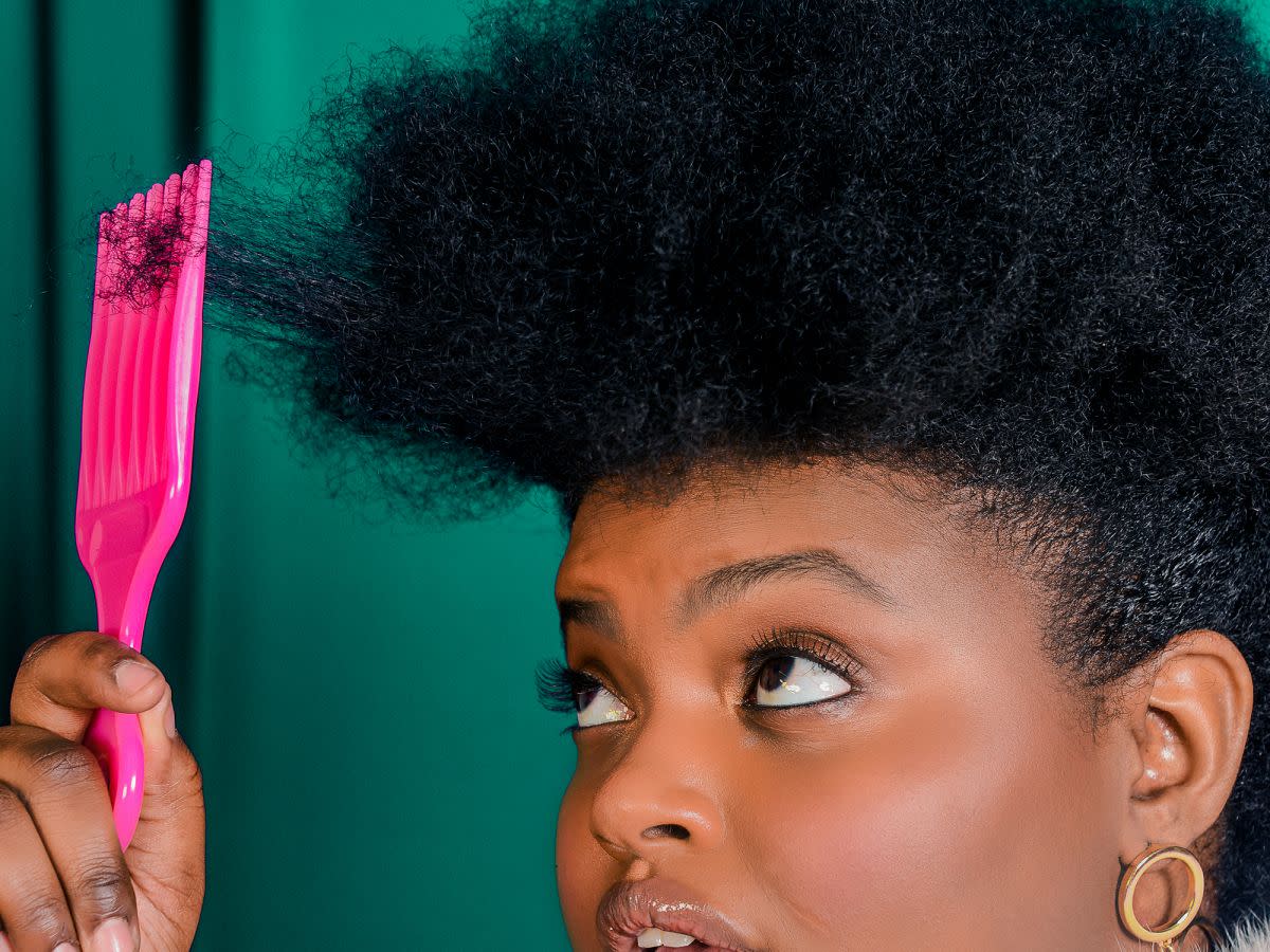 11 How to do a blowout on natural hair for Round Face