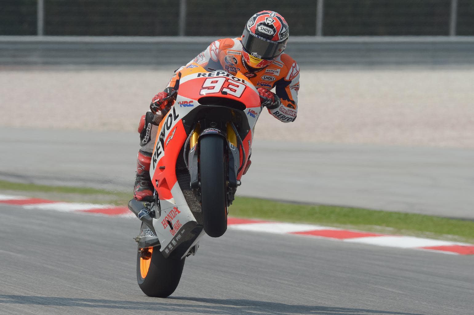 Marquez grabs record 13th pole in Malaysia MotoGP practice