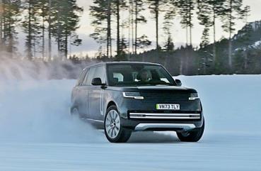 Land Rover電動旗艦Range Rover Electric 原型車首度亮相，北極圈測試展現強大性能