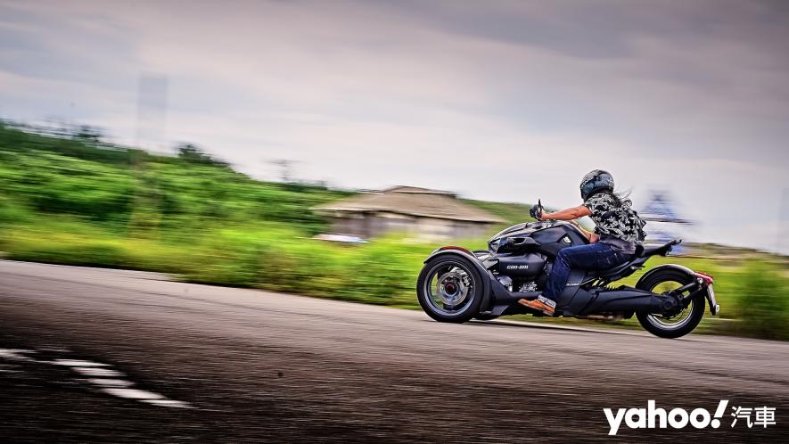 能騎上路的Gokart就是刺激爆表！Can-am Ryker 900桃園試駕甩起來！ - 3