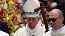 Papa: relazione con Dio non è freddo attaccamento a norme e leggi