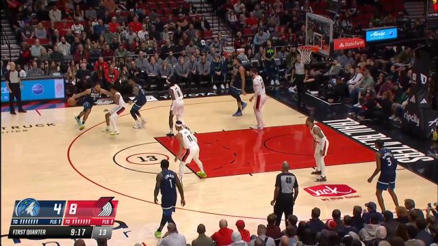 Kyle Anderson with an assist vs the Portland Trail Blazers