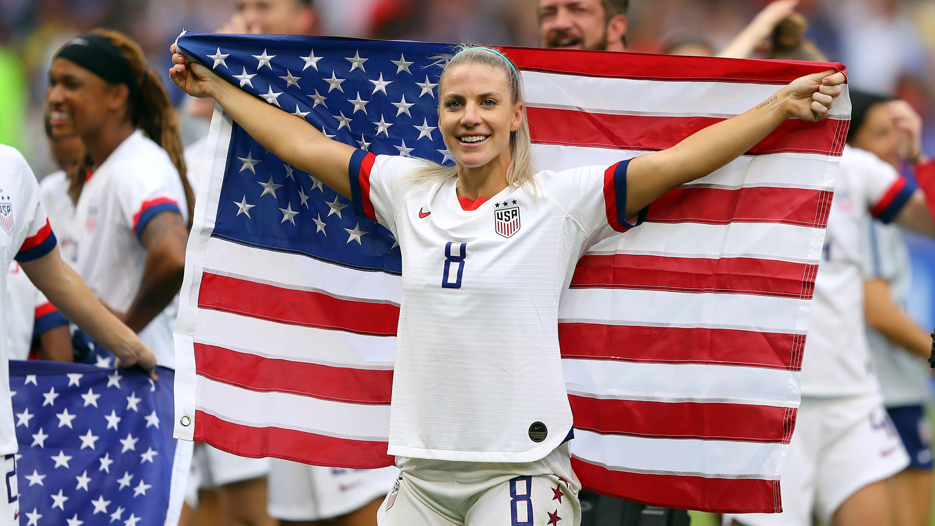 USWNT, other soccer teams kneel before Olympic openers to protest