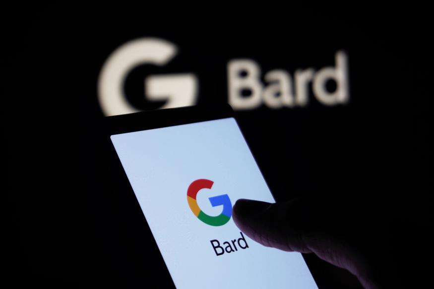 Google logo with Bard