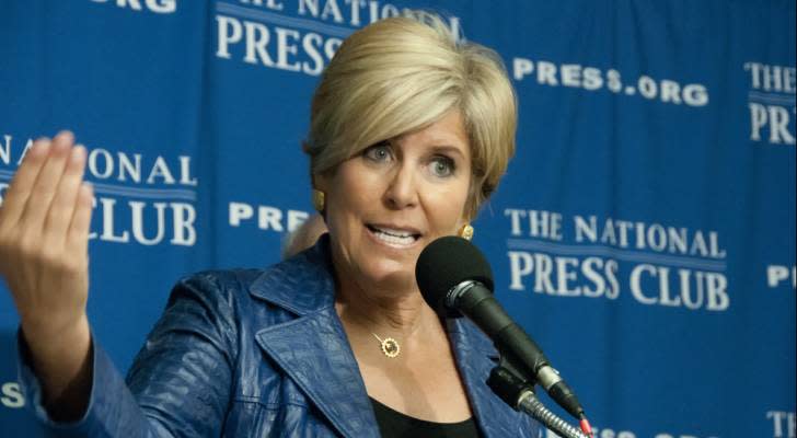 Suze Orman says you can avoid 5 common mistakes people make in a stock market crisis