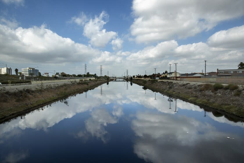 rotten egg smell in carson ca