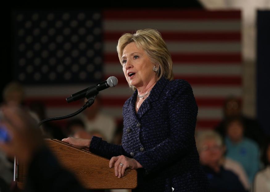 FBI broadens investigation into Clinton emails