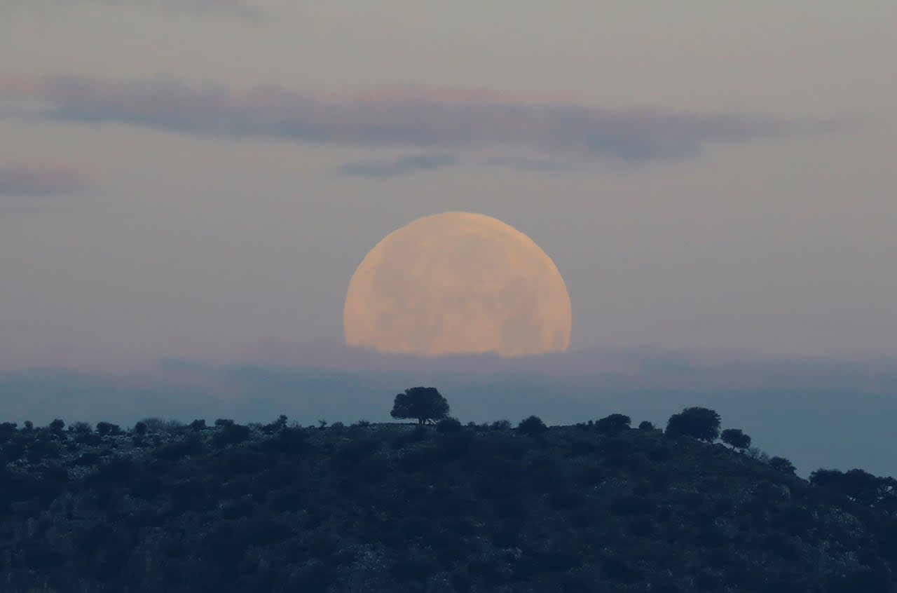 What's a super blue moon, and why is it so rare?