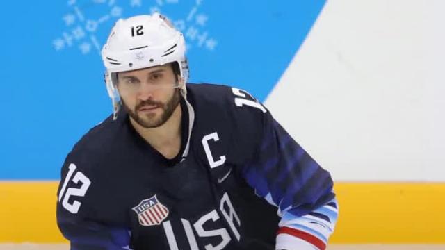 Bruins sign US Olympic captain Brian Gionta