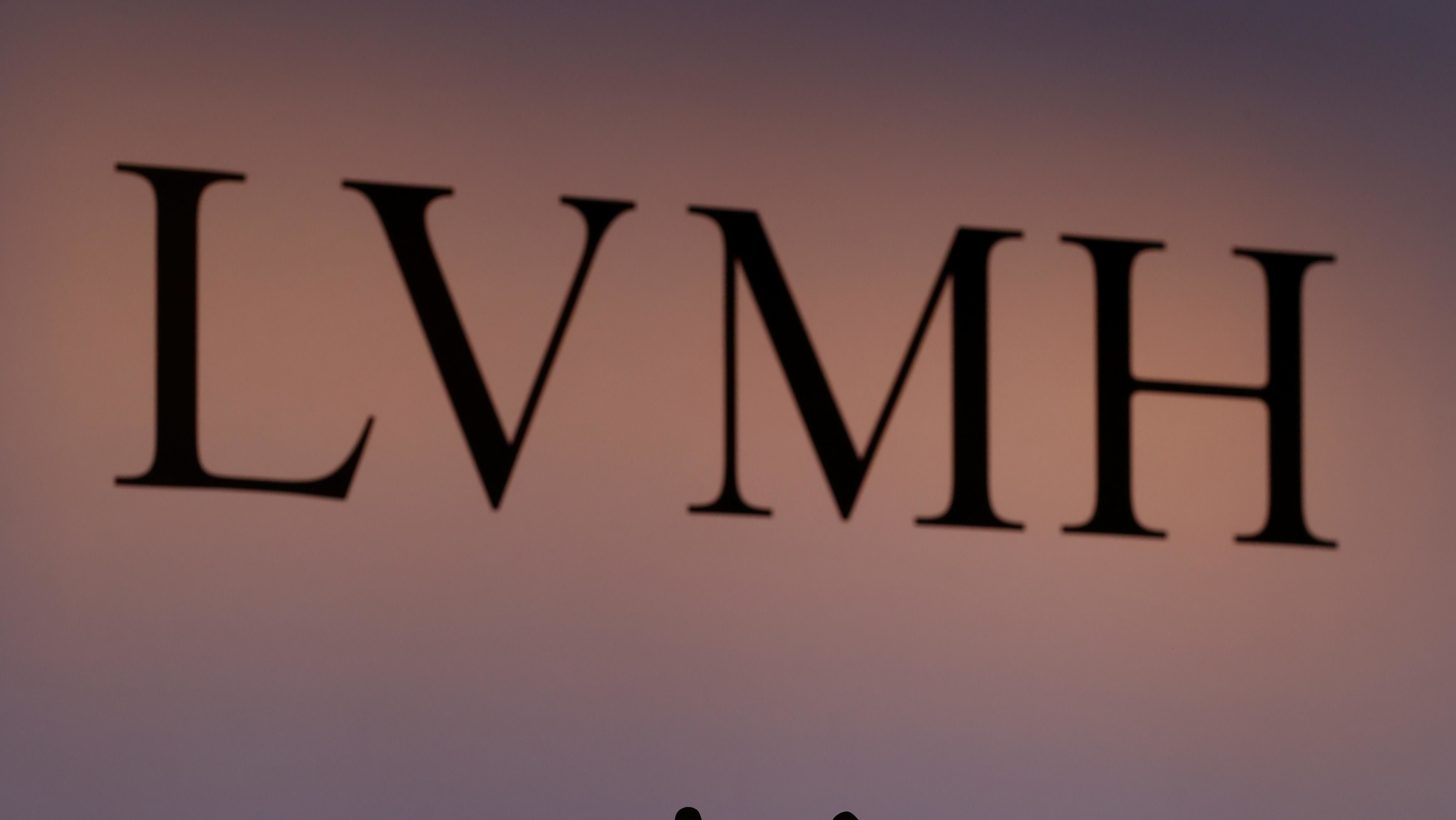 lvmh logo no background