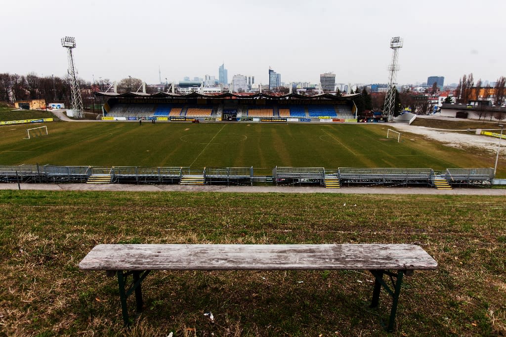 Download Austria's oldest football club faces final whistle