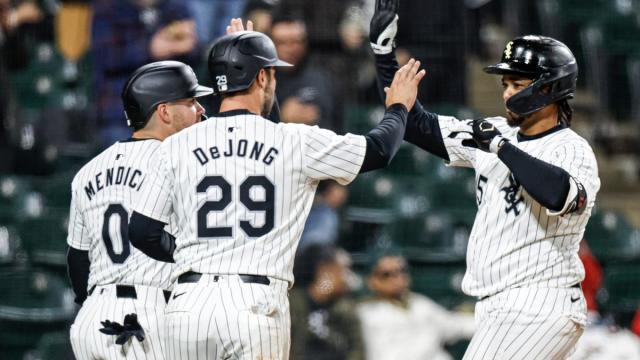 White Sox offense explodes for 9 runs vs. Rays