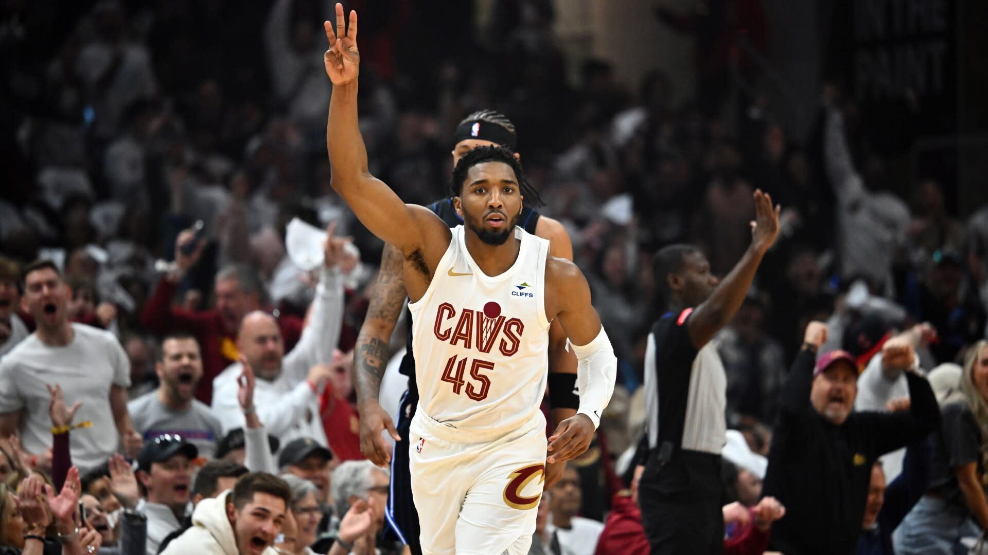 Donovan Mitchell scores 23, Cavaliers power to 96-86 win to take commanding 2-0 lead over Magic