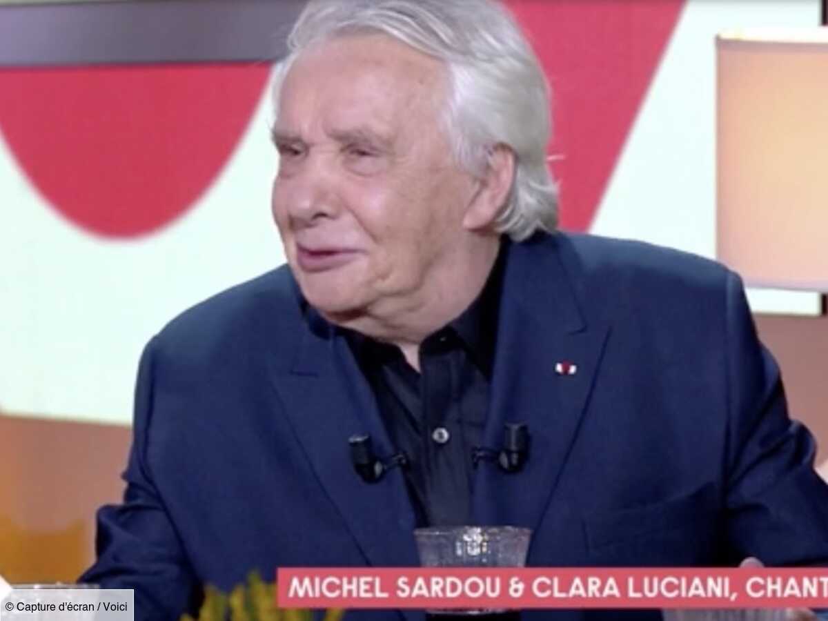 Video Cette Blague Osee De Michel Sardou Qui A Fait Bondir Anne Elisabeth Lemoine Sur Le Plateau De C A Vous