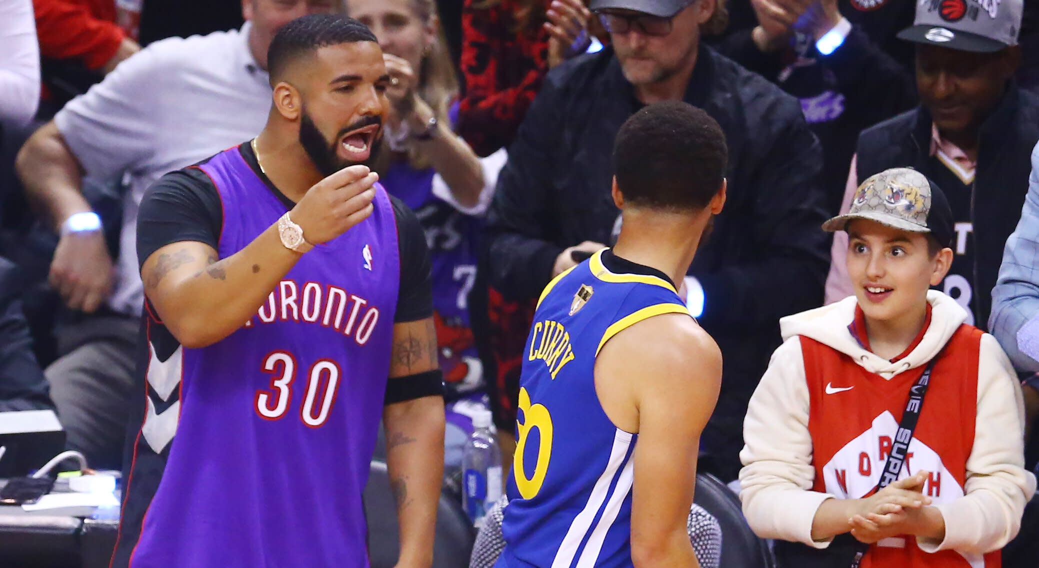 Dell Curry Raptors jersey at NBA Finals