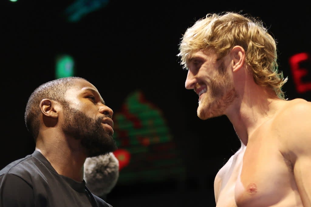 Floyd Mayweather Vs Logan Paul Uk Fight Time Undercard Prediction Rules Purse And Betting Odds