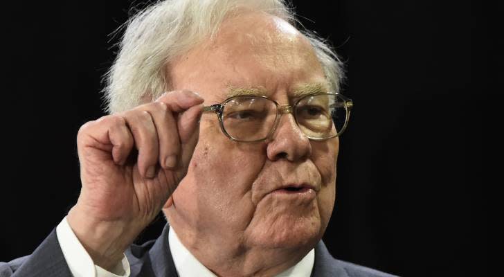 Warren Buffett says make this the priority for your $1,400 stimulus check