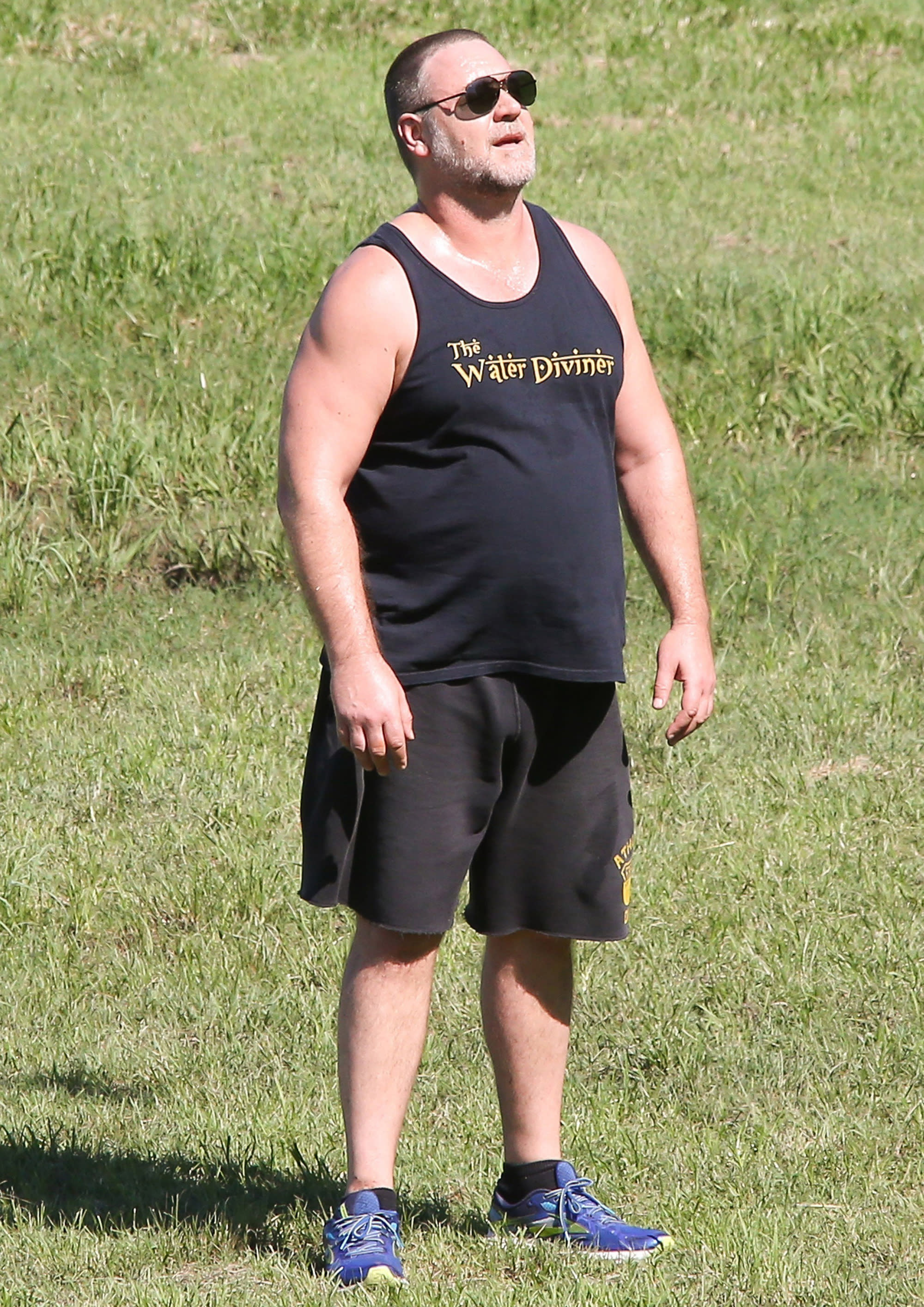 Russell Crowe Hits the Field While Enjoying a Sporty Day in the Sun