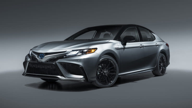 2021 Toyota Camry adds XSE Hybrid trim, better infotainment and safety tech