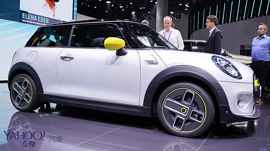 【2019法蘭克福車展】行駛里程達270公里！2020 Mini Cooper SE準備好在歐洲帶電飆速！ - 10